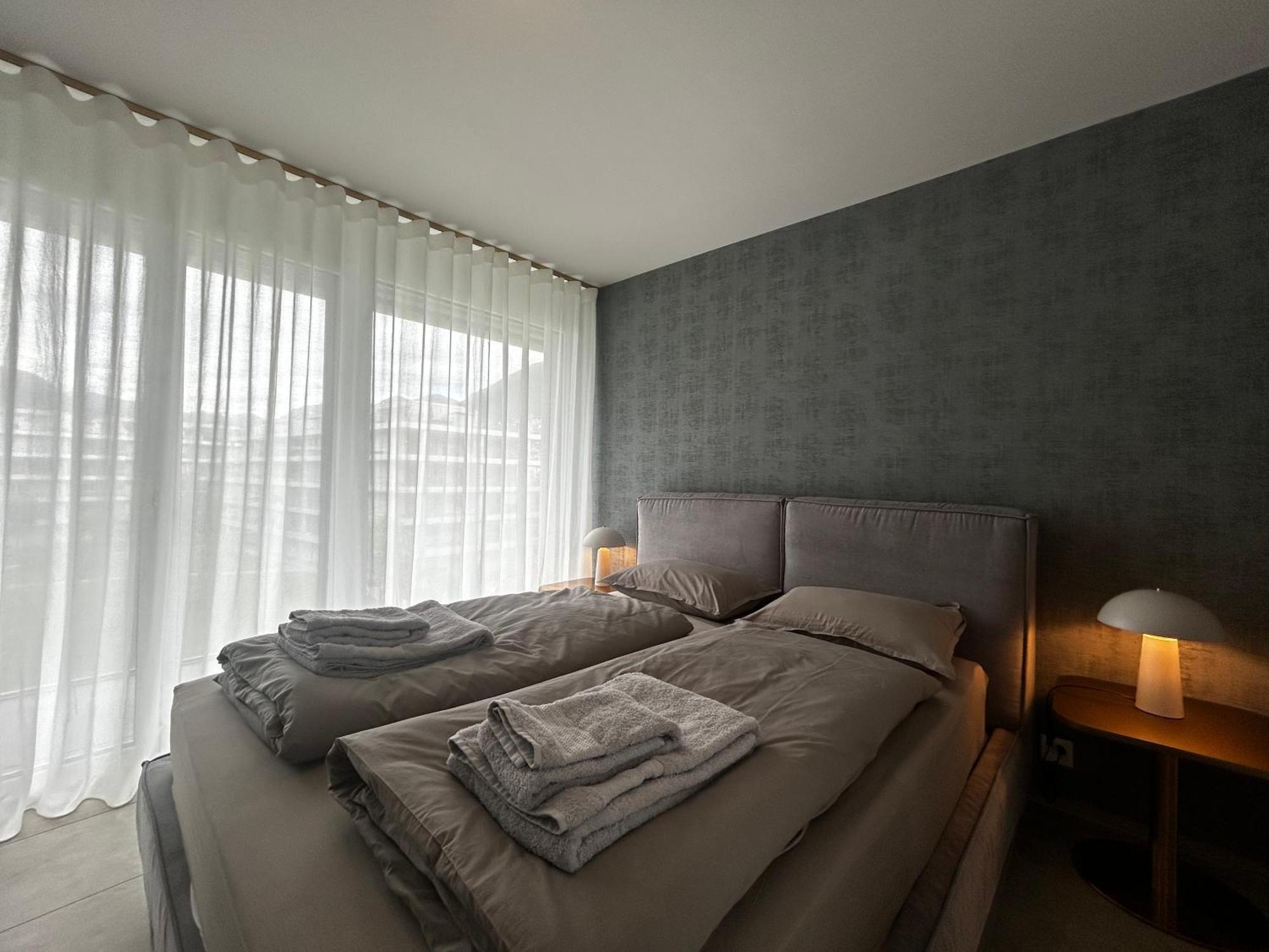 Family Apartment, Near The Beach Whit Private Park Locarno Exterior photo