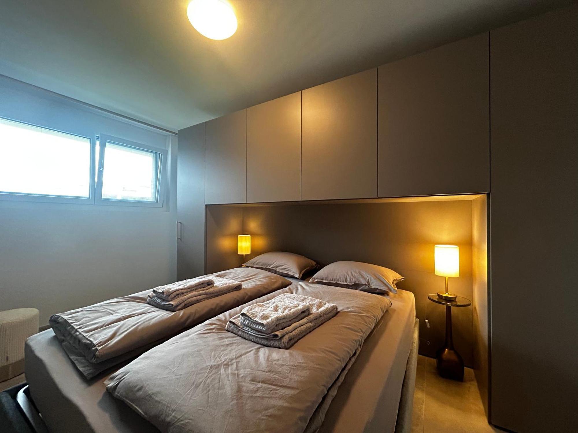 Family Apartment, Near The Beach Whit Private Park Locarno Exterior photo